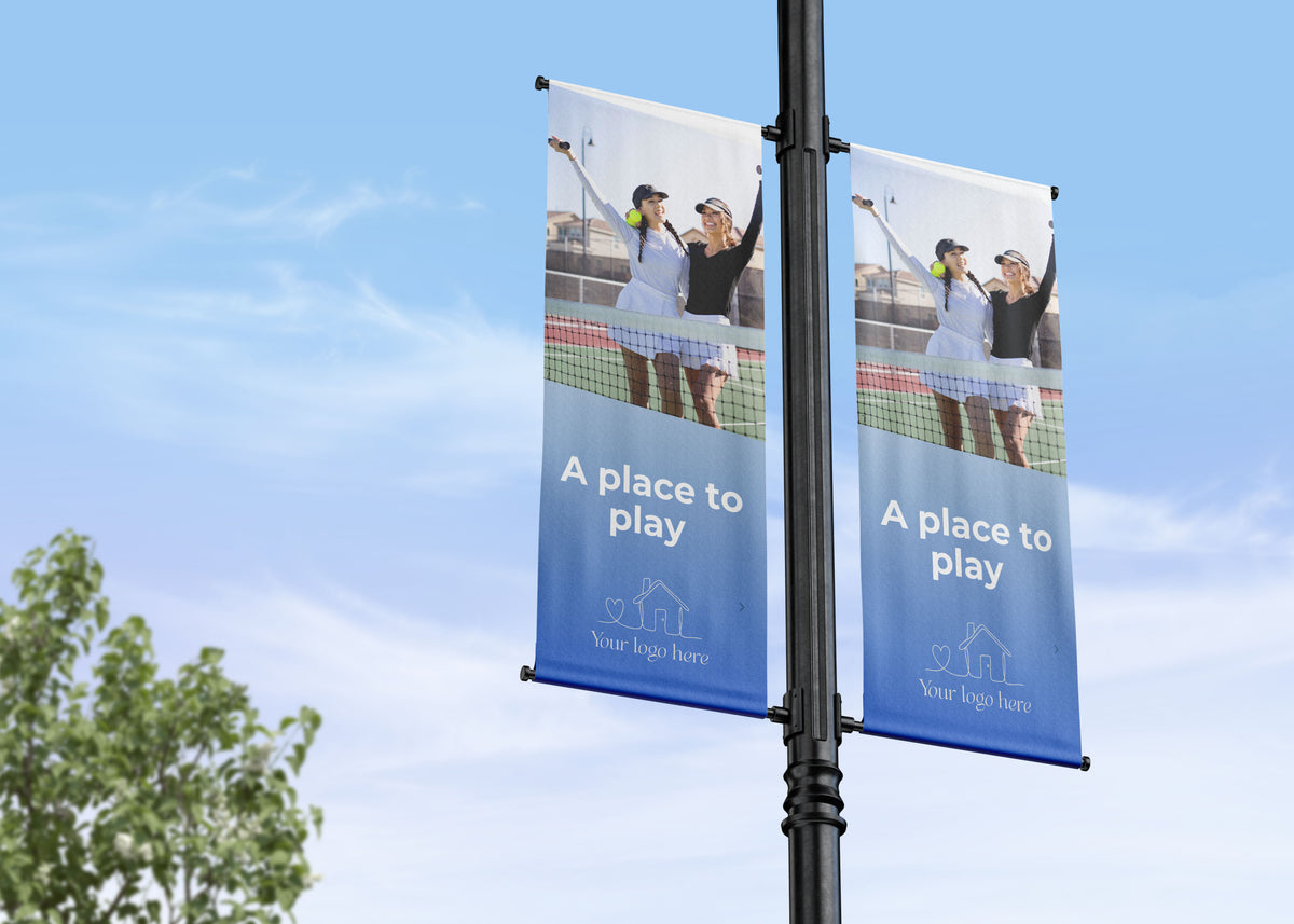 Photo Diagonal double banner - pickleball court highlight